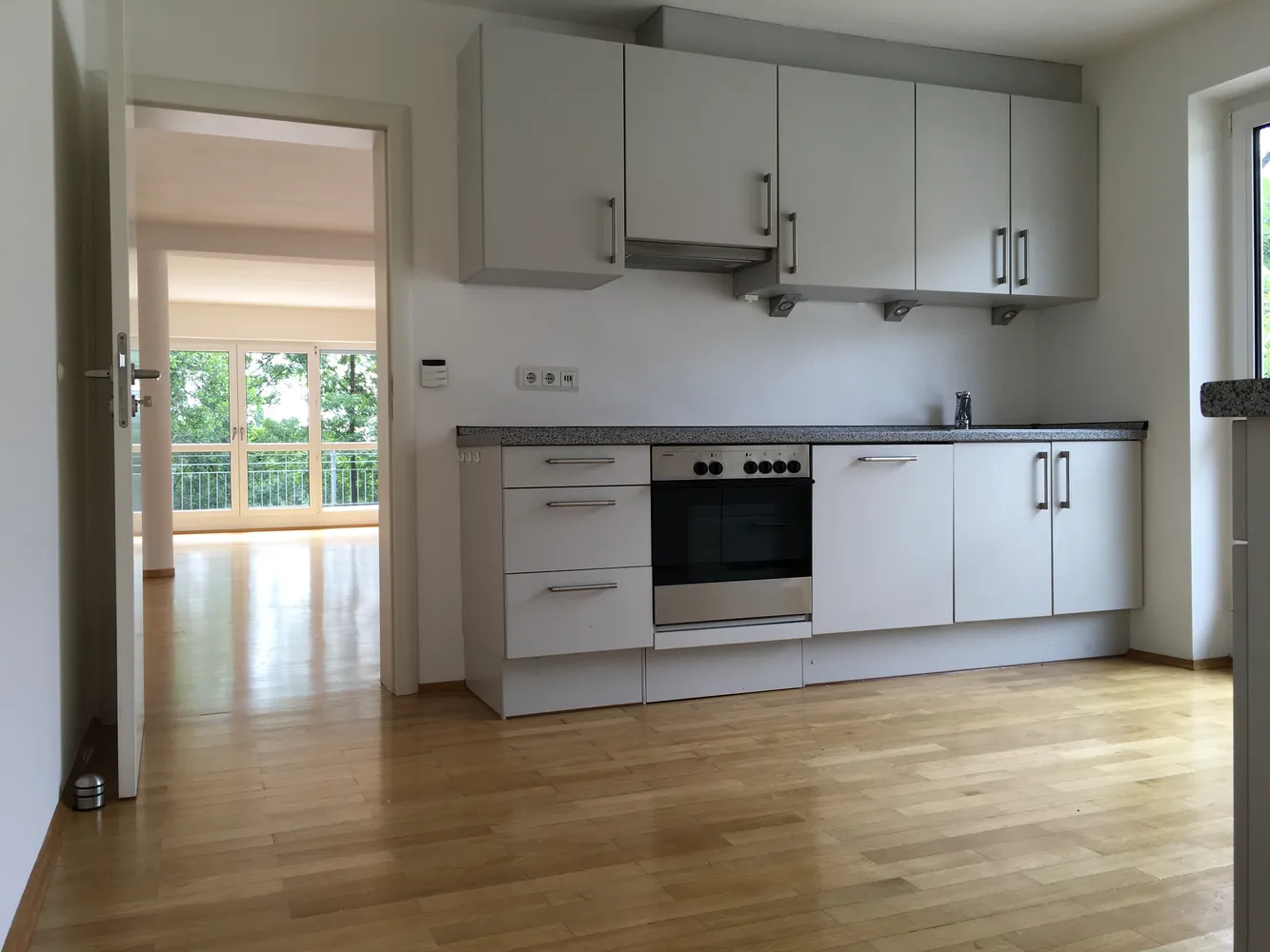 9 Zimmer Wohnung mit 270 m² in Oberursel (Taunus) – Bild 8