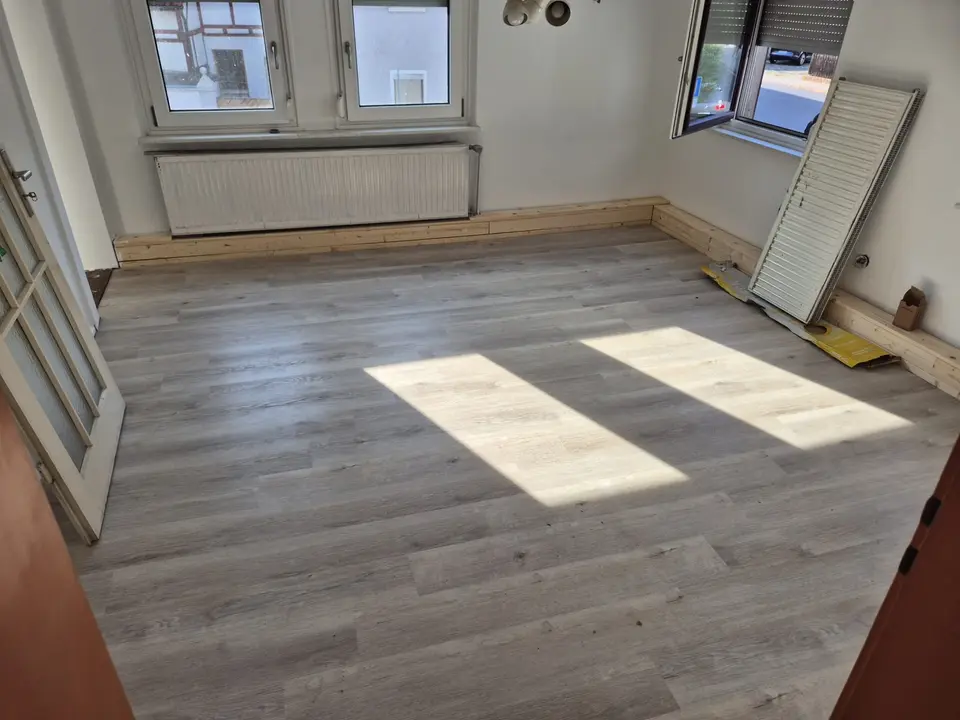 8 Zimmer Haus mit 240 m² in Erlangen – Bild 8