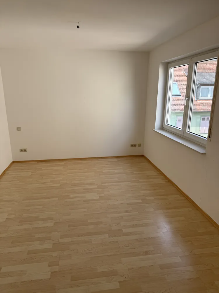 2 Zimmer Wohnung mit 60 m² in Wiesbaden – Bild 3