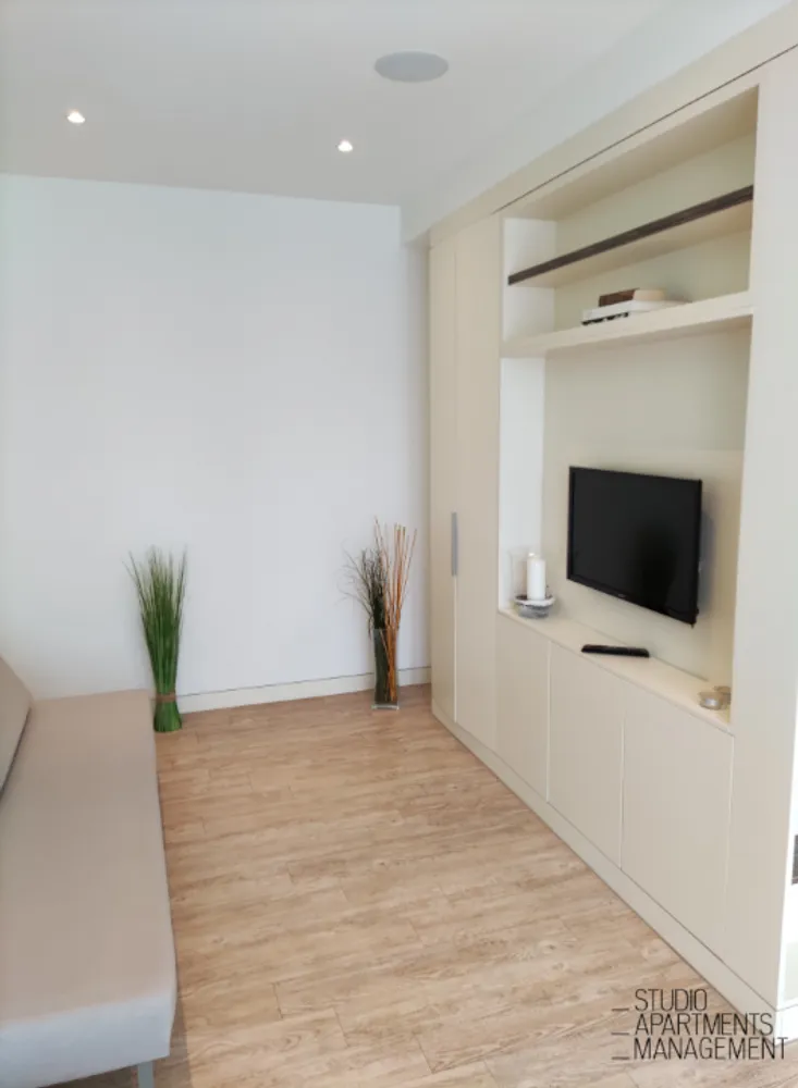 1 room apartment with 38 m² in Munich – Photo 1