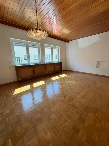 5 Zimmer Haus mit 112 m² in Wiesbaden – Bild 4
