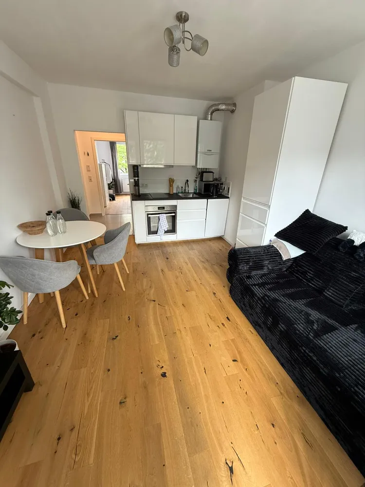 2 Zimmer Wohnung mit 36 m² in Düsseldorf – Bild 4