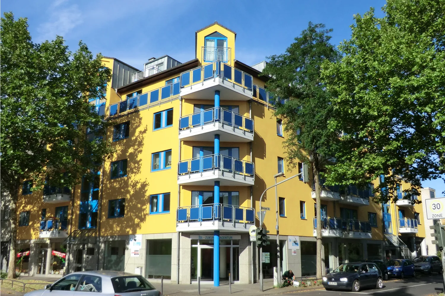 2 Zimmer Wohnung mit 48 m² in Köln – Bild 1