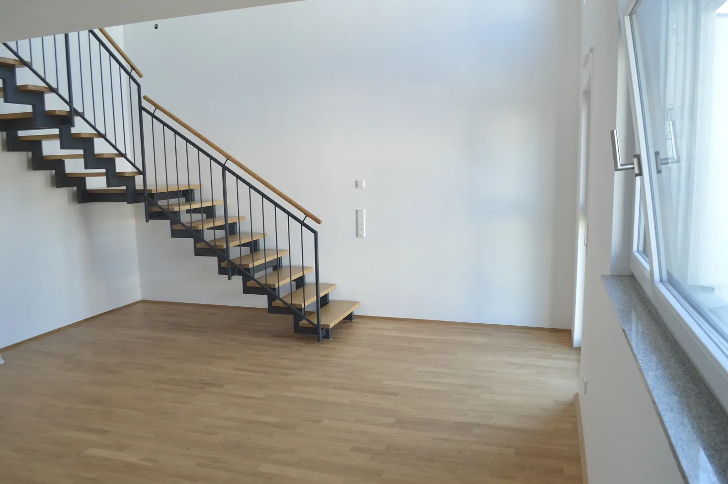 2 Zimmer Wohnung mit 80 m² in Nürnberg – Bild 2