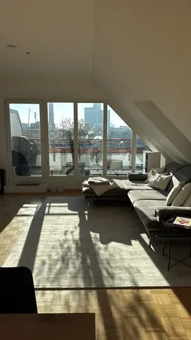 2 Zimmer Wohnung mit 75 m² in Köln – Bild 2