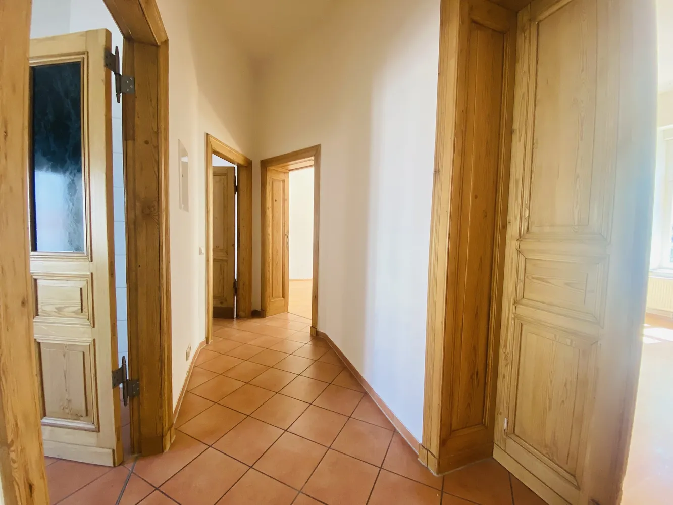 2 room apartment with 94 m² in Magdeburg – Photo 11