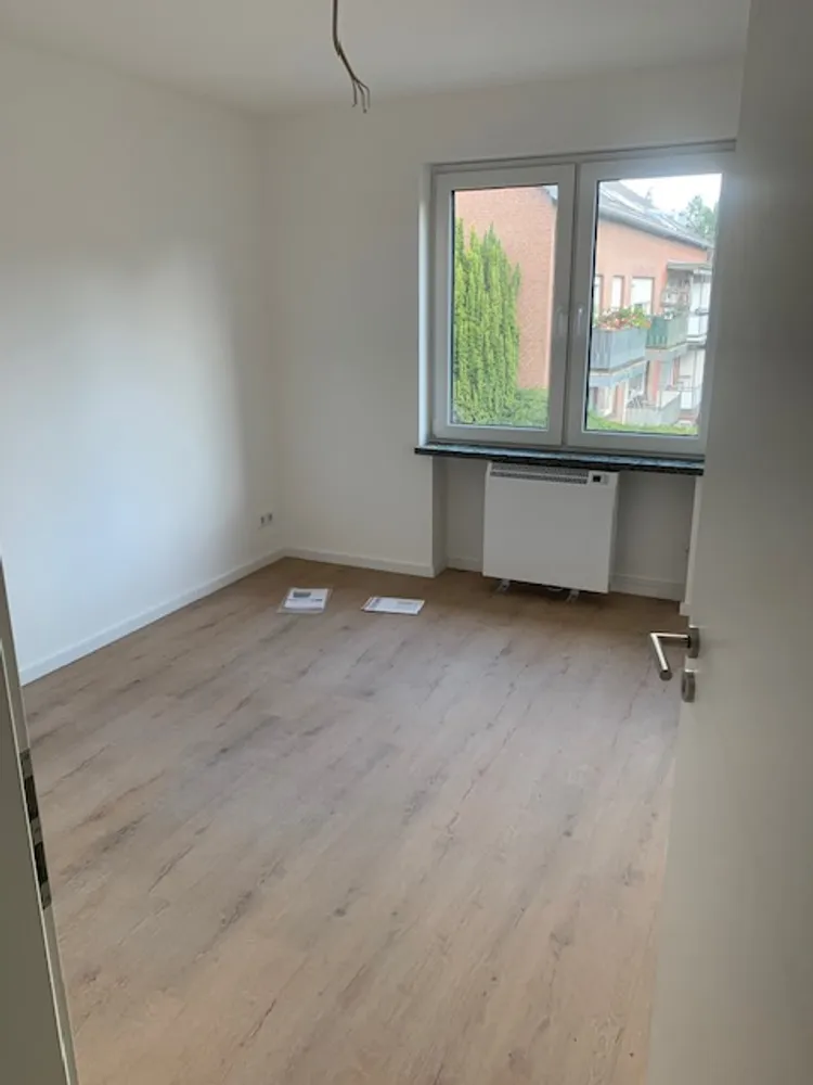 3 room apartment with 92 m² in Neuss – Photo 3
