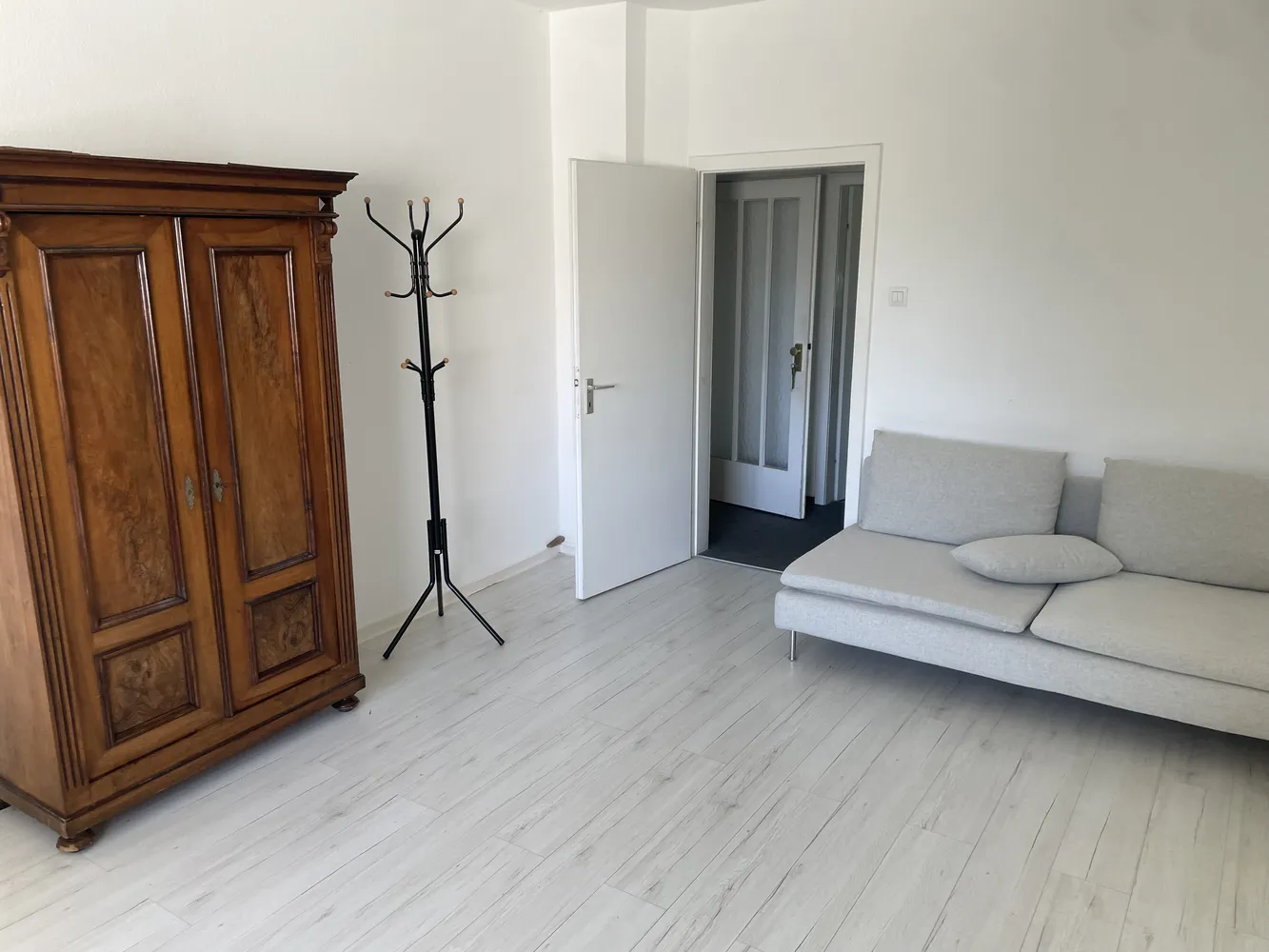 1 Zimmer Wohnung mit 40 m² in Karlsruhe – Bild 3