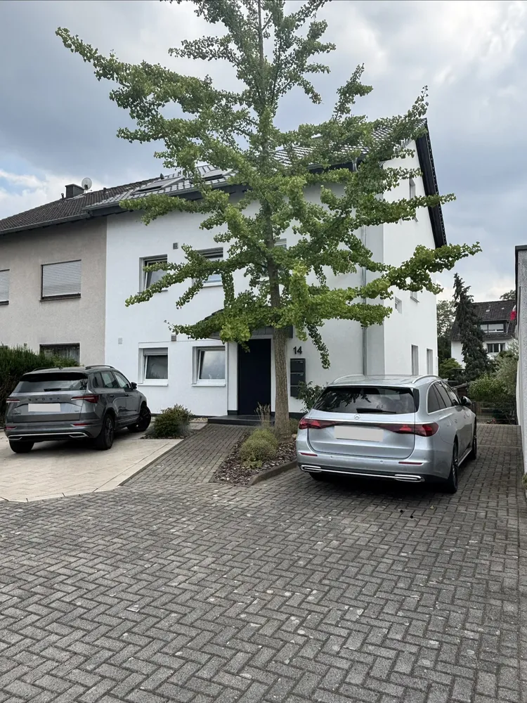 2 Zimmer Wohnung mit 62 m² in Leverkusen – Bild 1