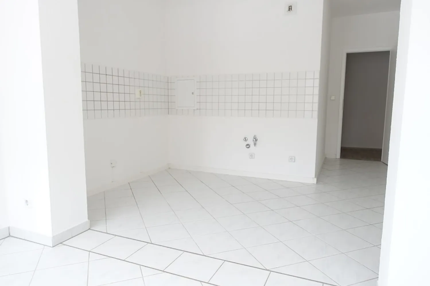 4 room apartment with 111 m² in Chemnitz – Photo 8