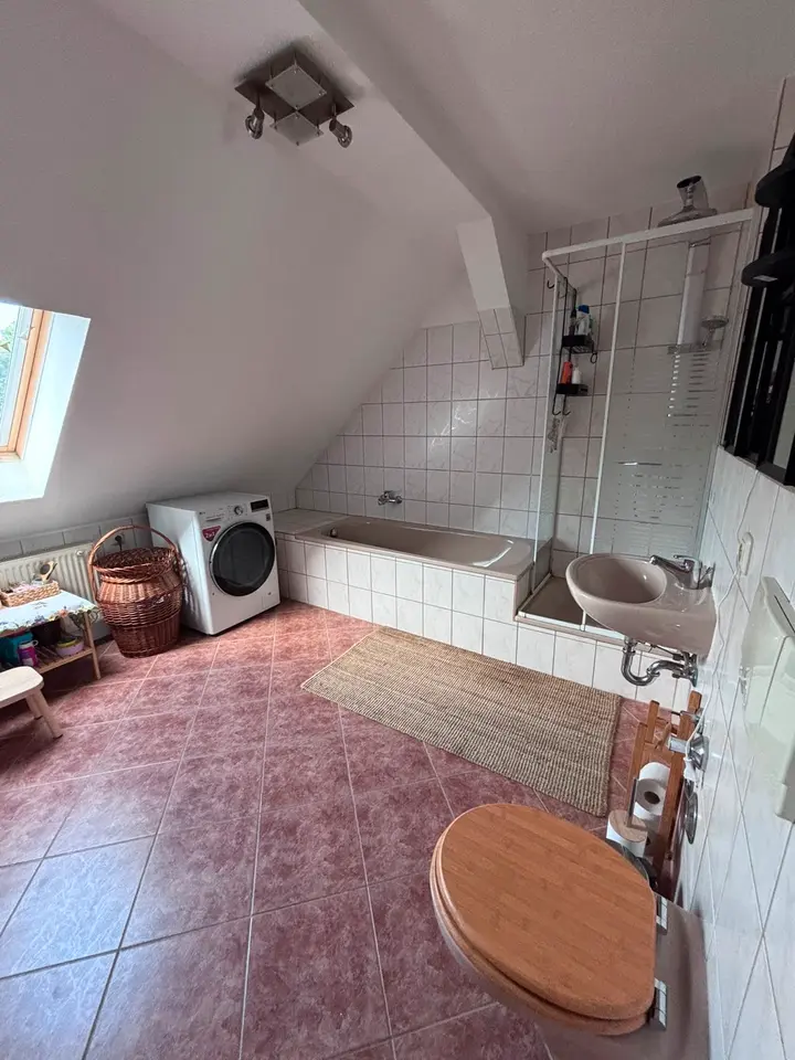 2 Zimmer Wohnung mit 85 m² in Weimar – Bild 5