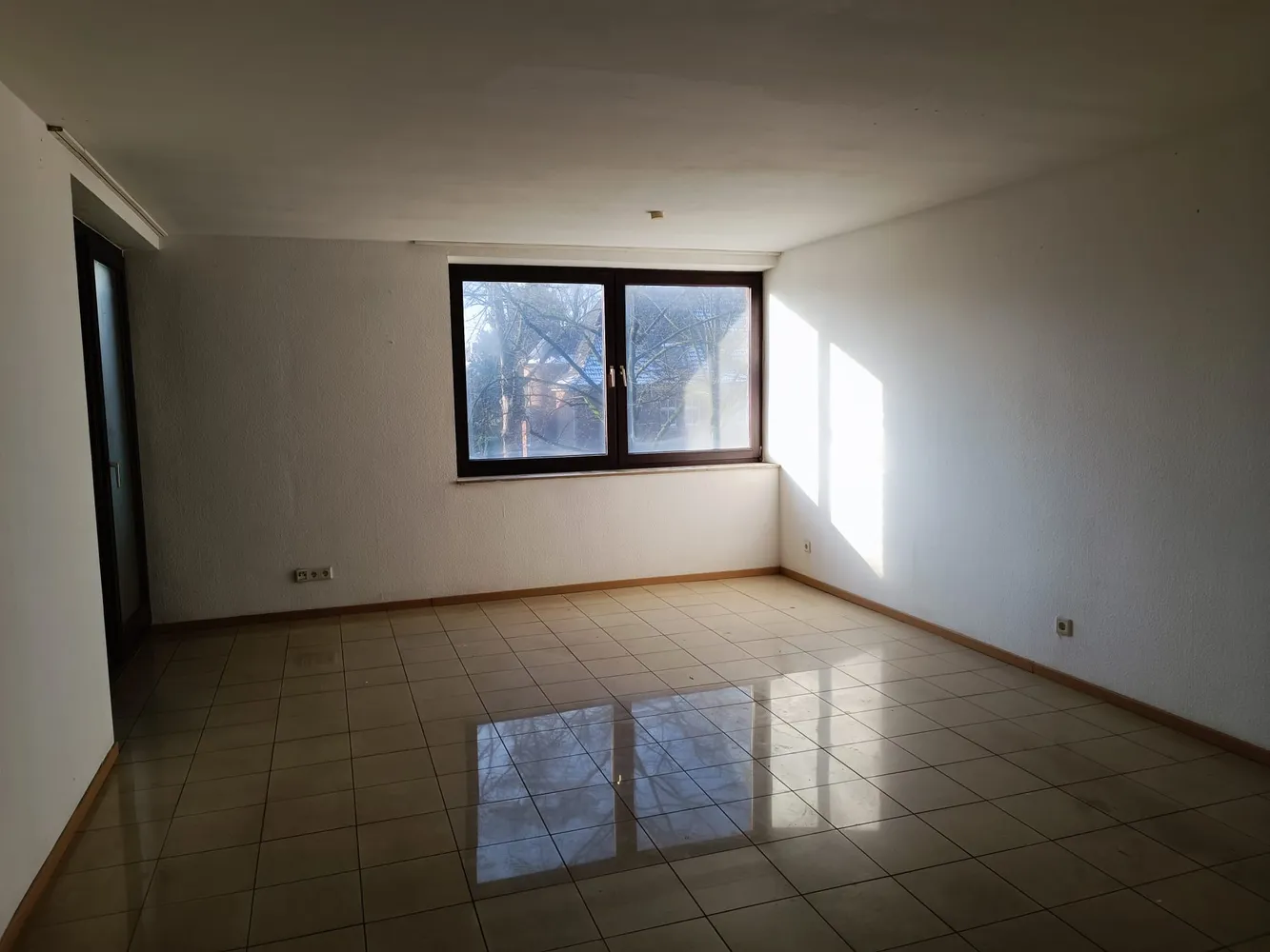 2 Zimmer Wohnung mit 63 m² in Krefeld – Bild 2