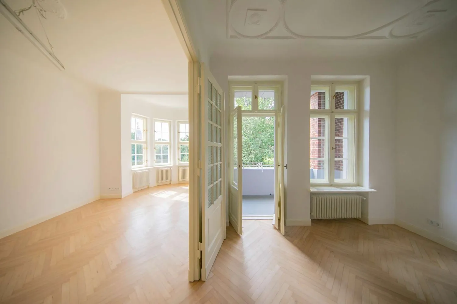 2 room apartment with 115 m² in Berlin – Photo 3