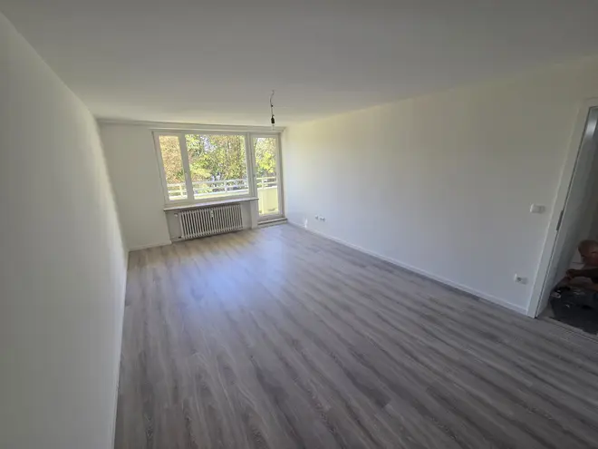 4 Zimmer Wohnung mit 80 m² in München – Bild 2
