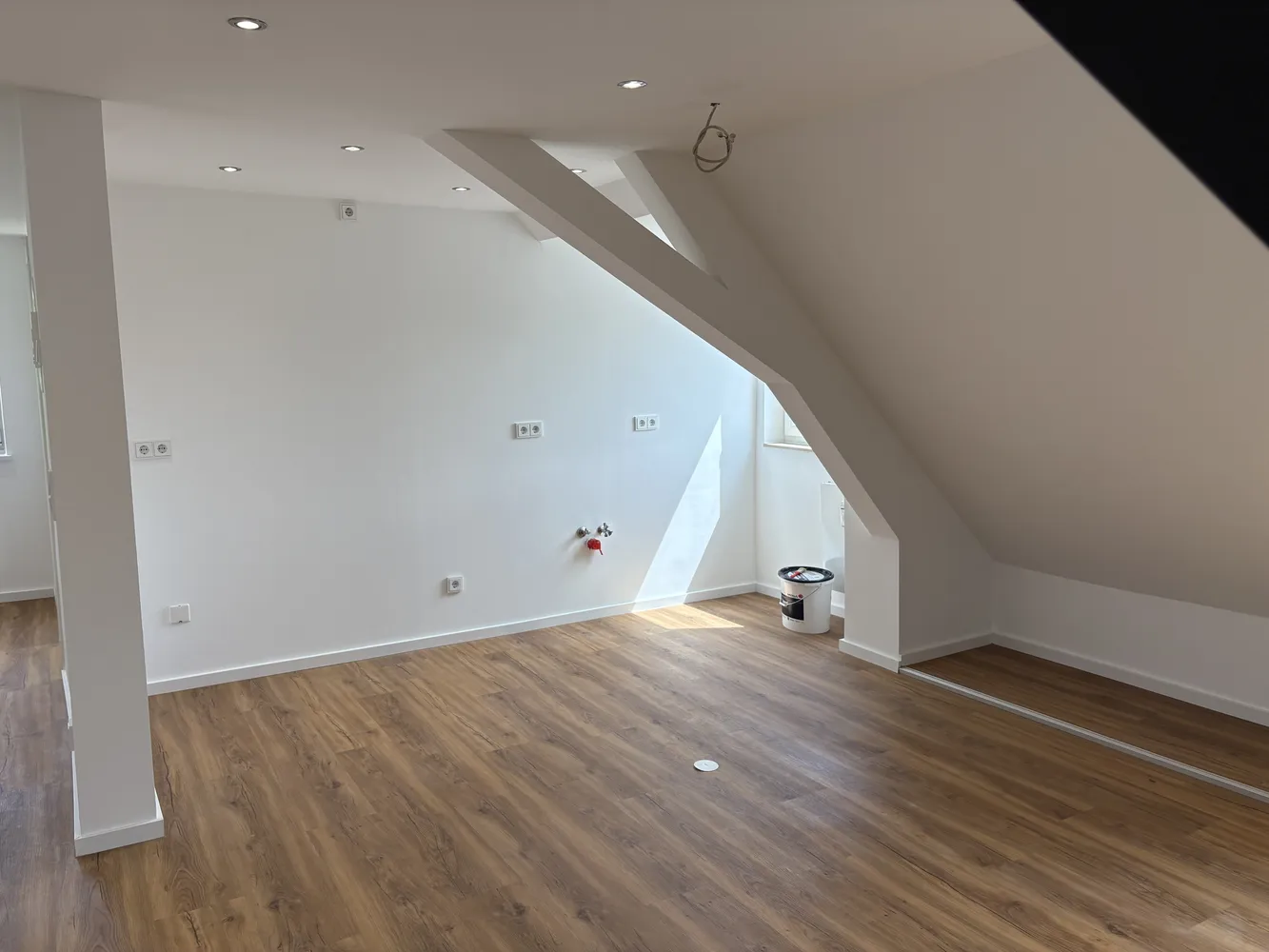 2 Zimmer Wohnung mit 106 m² in München – Bild 11