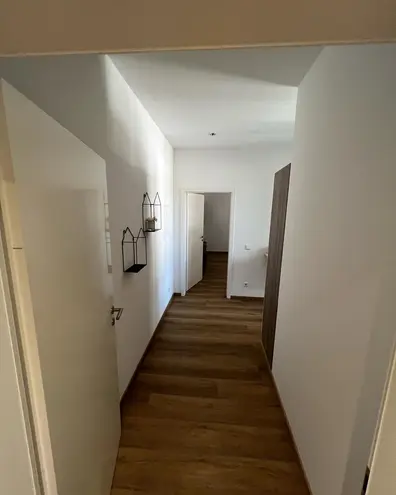2 Zimmer Wohnung mit 67 m² in Düsseldorf – Bild 3