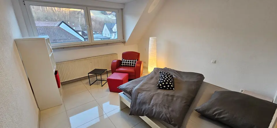 WG-Zimmer mit 84 m² in Herrenberg – Bild 1