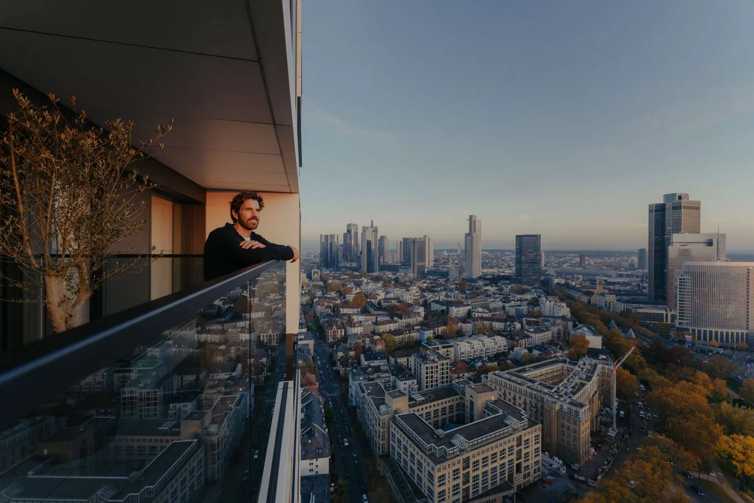 3 Zimmer Wohnung mit 121 m² in Frankfurt am Main – Bild 8