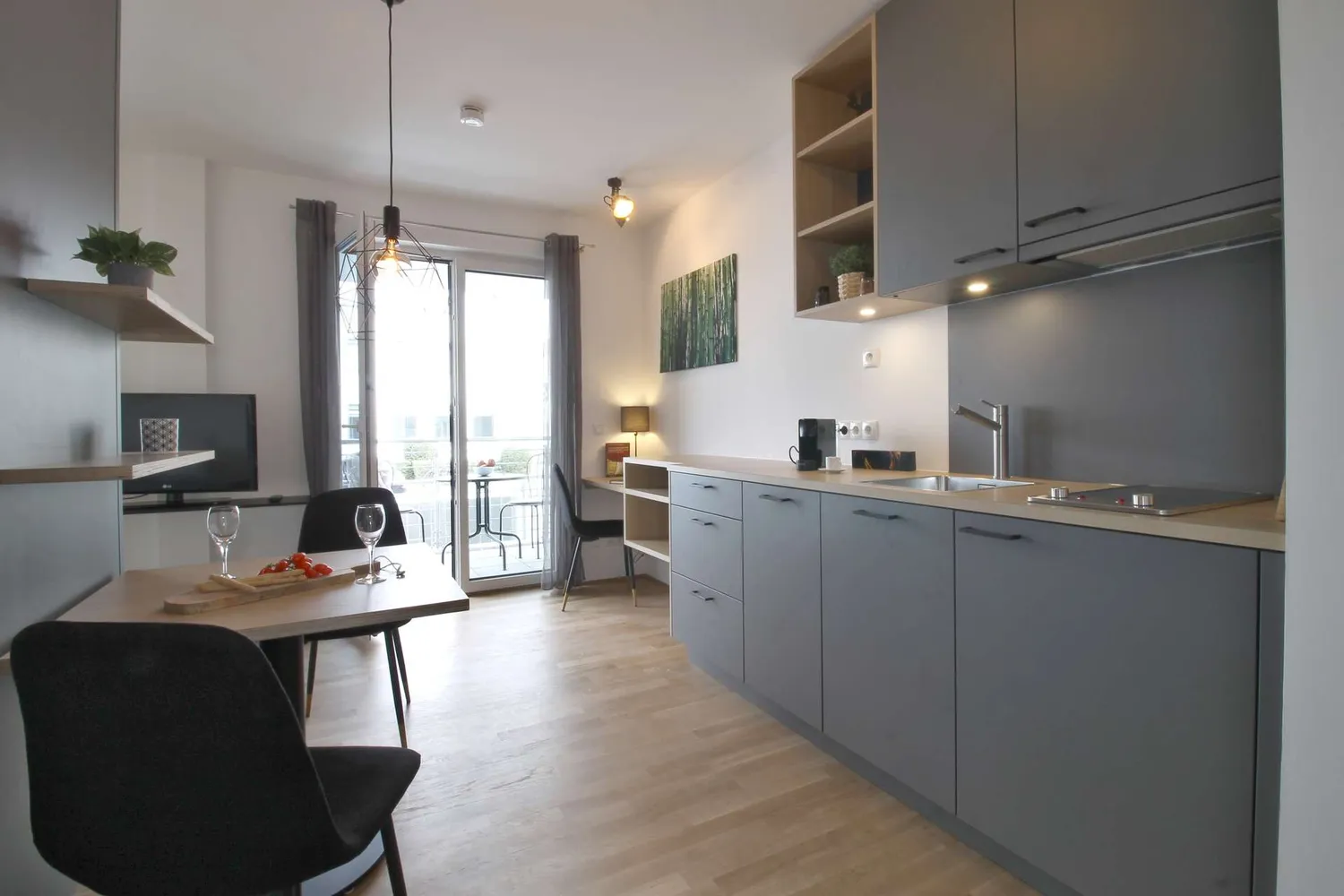 1 room apartment with 30 m² in Bonn – Photo 1