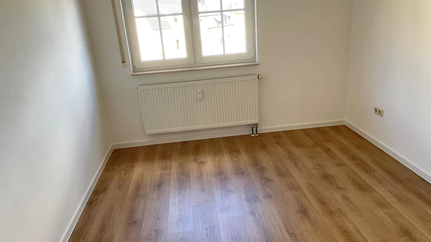 4 Zimmer Wohnung mit 98 m² in Hof – Bild 5