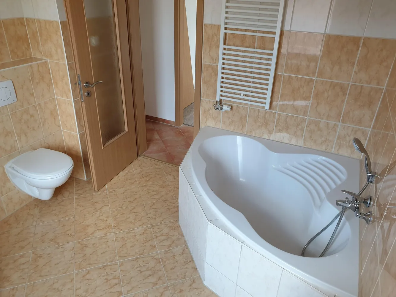 3 room apartment with 85 m² in Zwickau – Photo 3