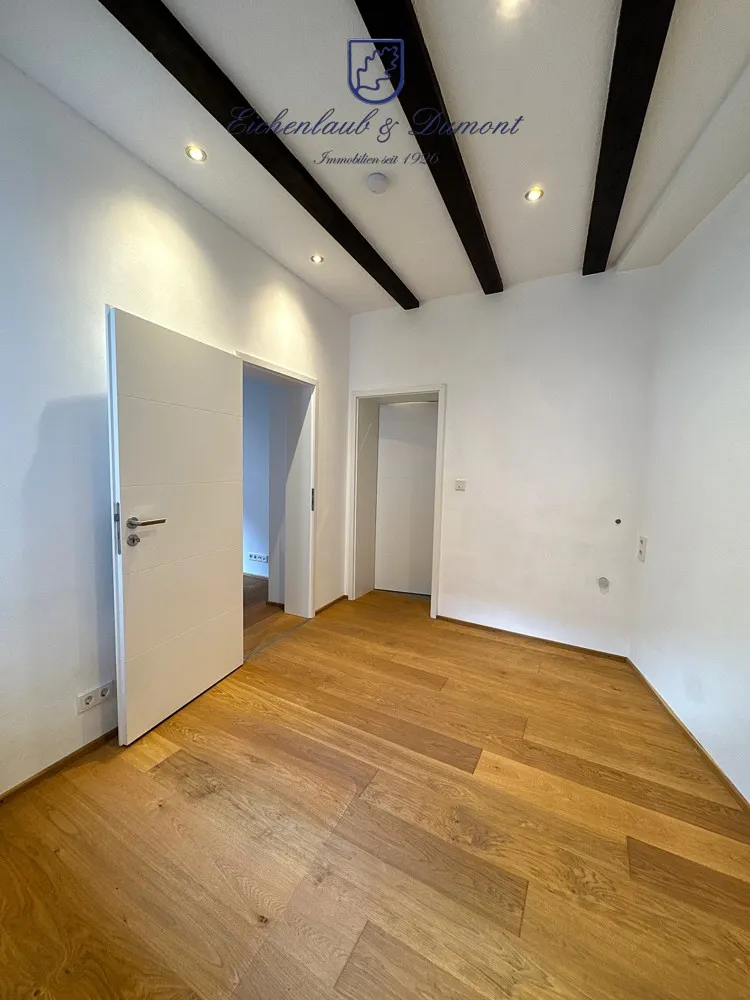 5 Zimmer Wohnung mit 142 m² in Saarbrücken – Bild 9