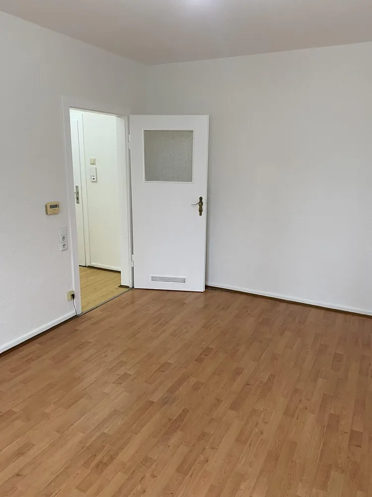 2 Zimmer Wohnung mit 38 m² in Duisburg – Bild 2