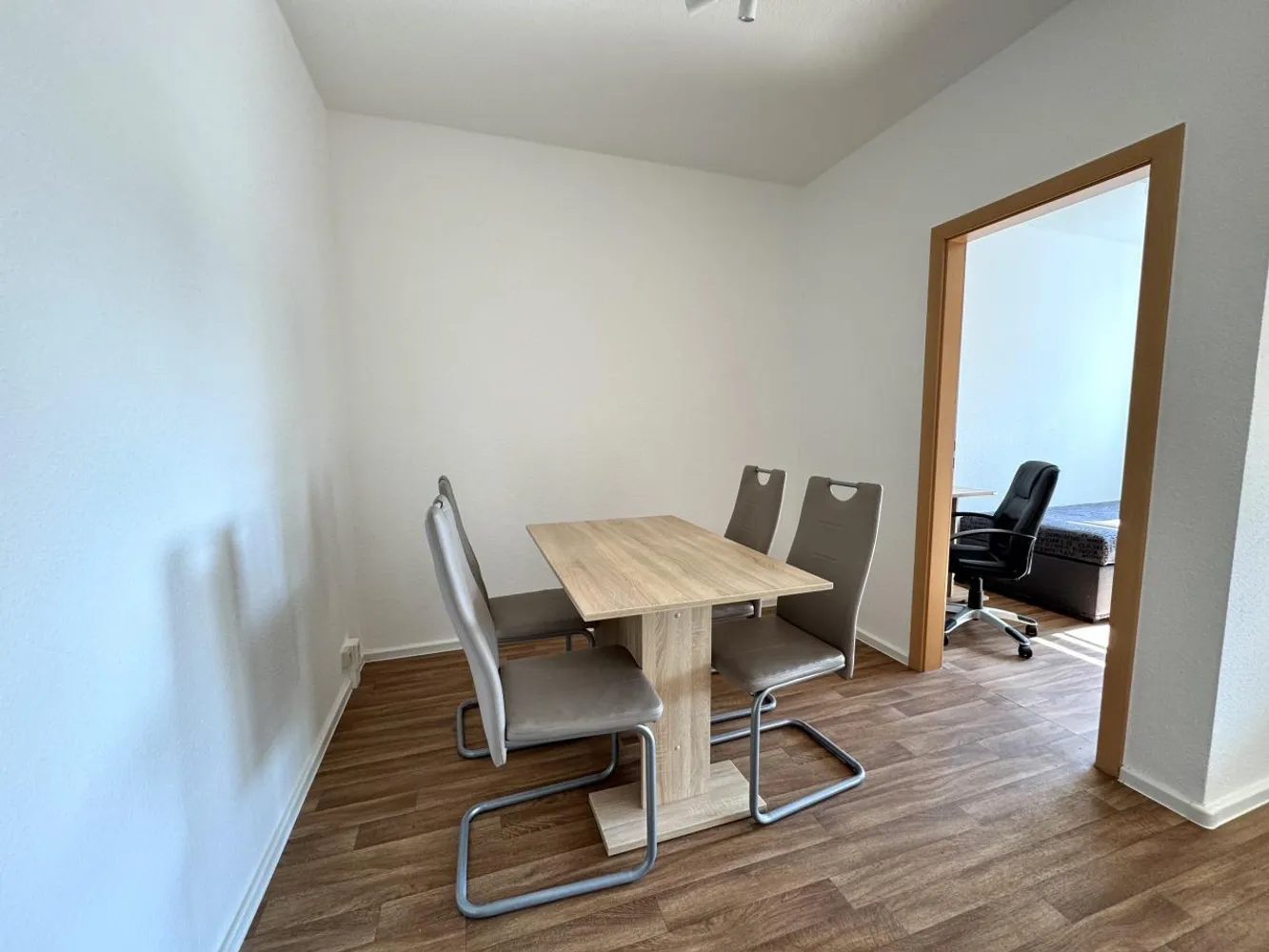 4 room apartment with 69 m² in Chemnitz – Photo 3