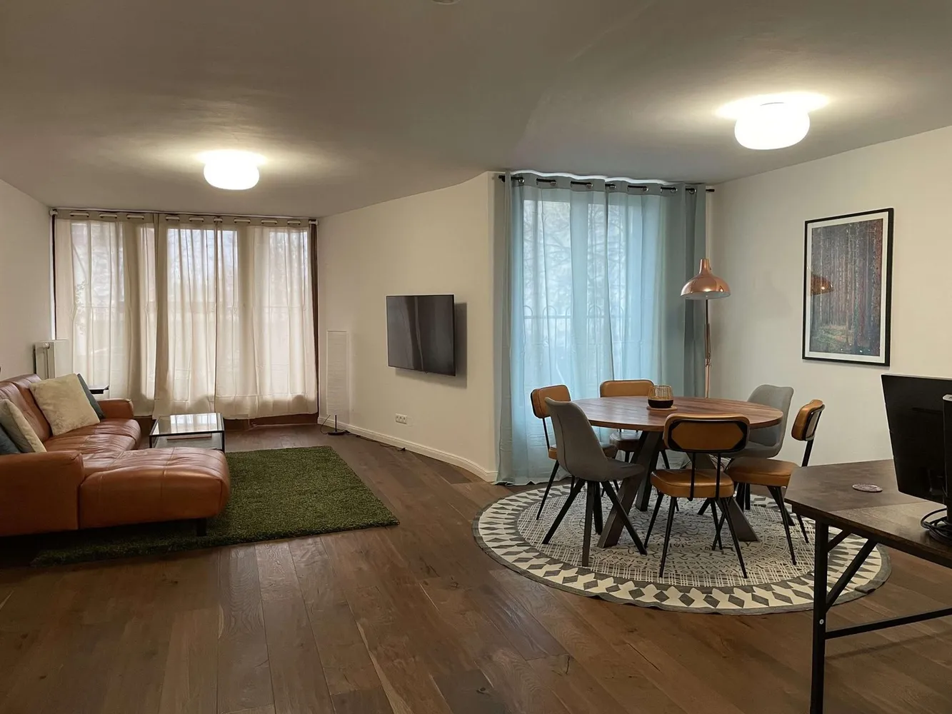 2 Zimmer Wohnung mit 85 m² in Berlin – Bild 1