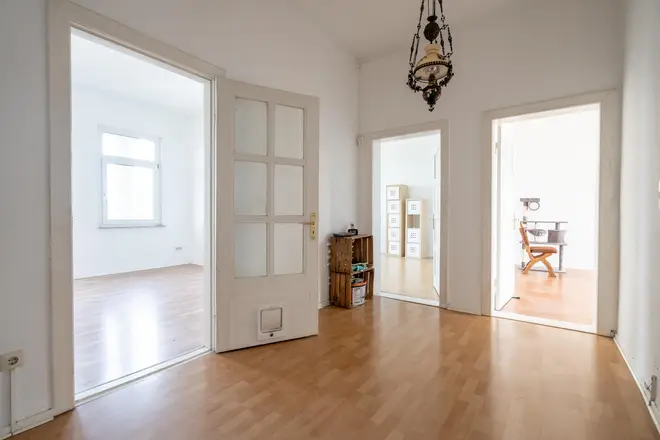 6 Zimmer Wohnung mit 157 m² in Bremen – Bild 2