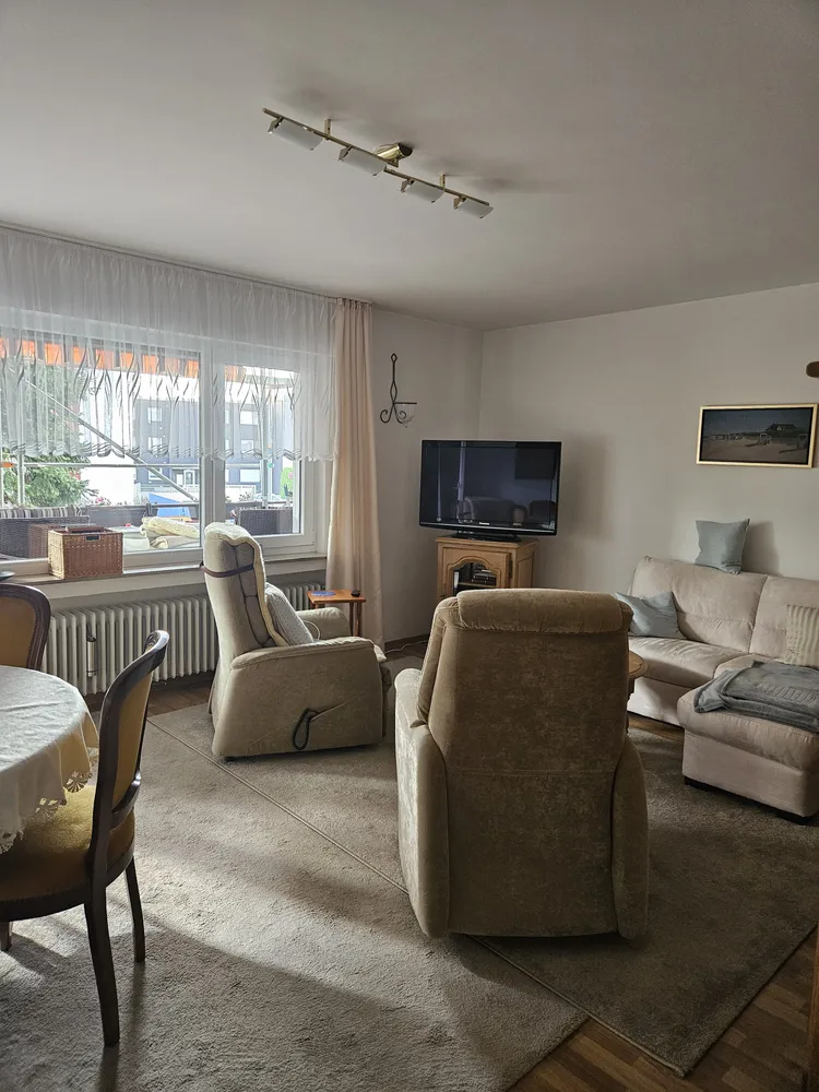 2 Zimmer Wohnung mit 71 m² in Leverkusen – Bild 9