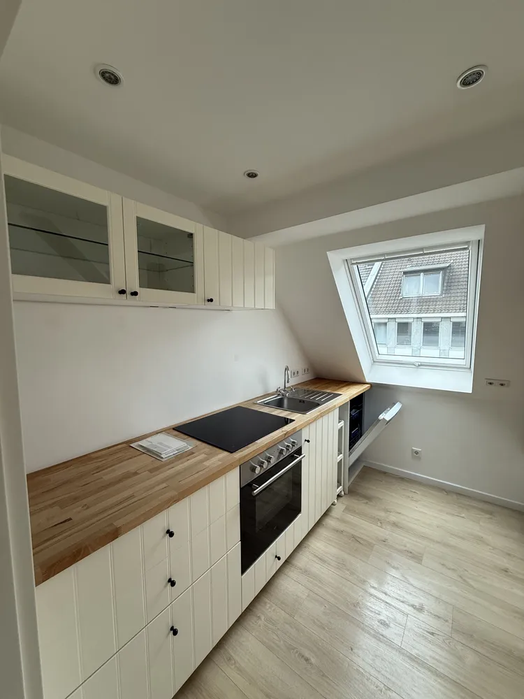 2 Zimmer Wohnung mit 78 m² in Düsseldorf – Bild 10