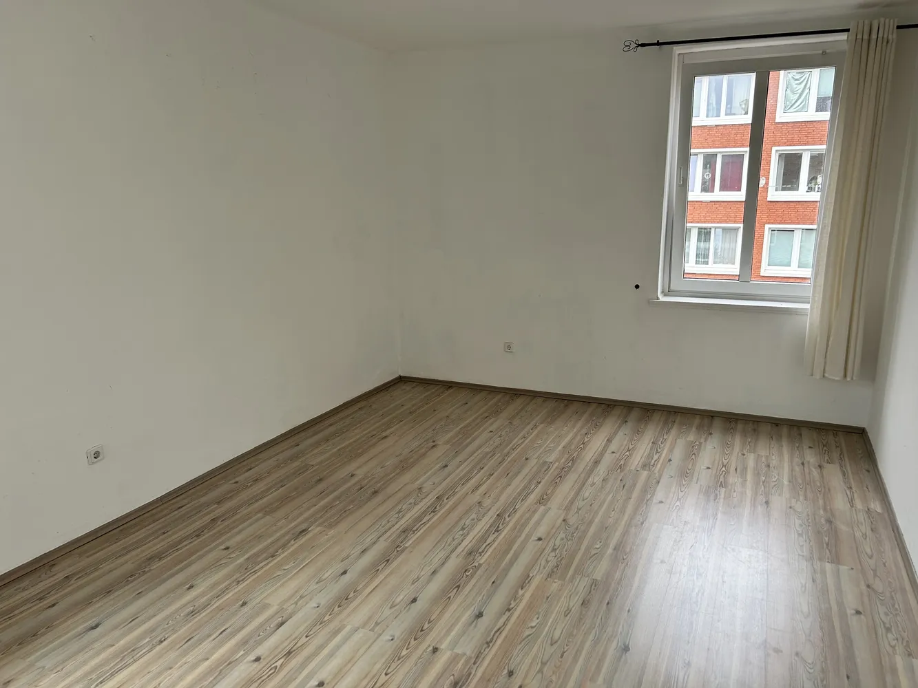 3 room apartment with 70 m² in Hanover – Photo 6