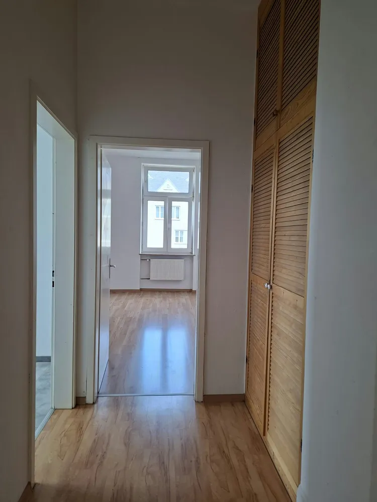 3 Zimmer Wohnung mit 125 m² in Hof – Bild 2