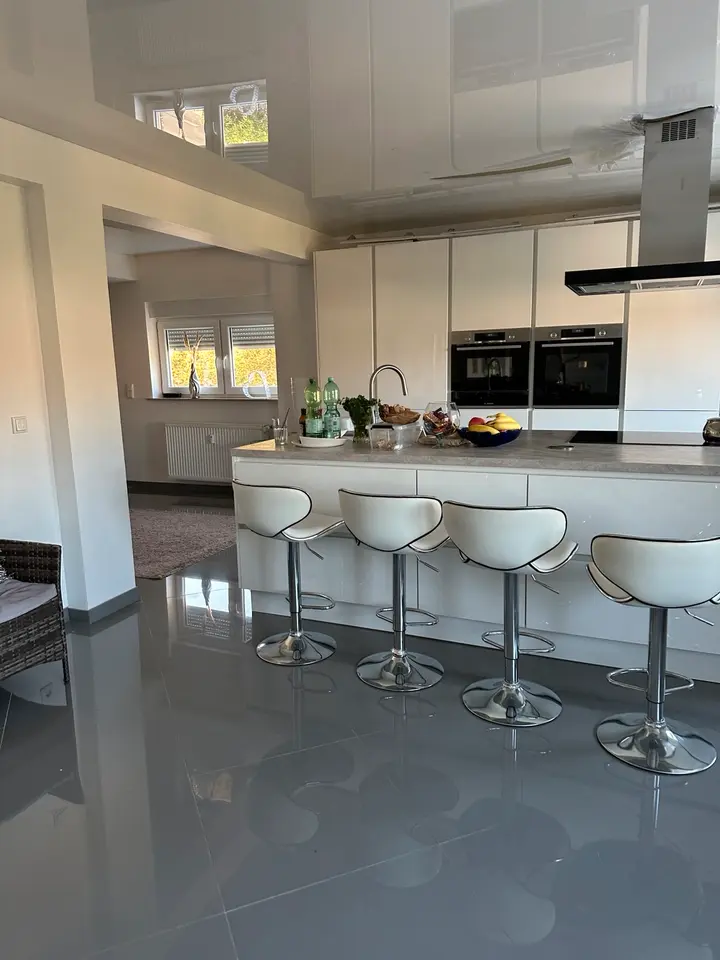 5 Zimmer Wohnung mit 165 m² in Leverkusen – Bild 2