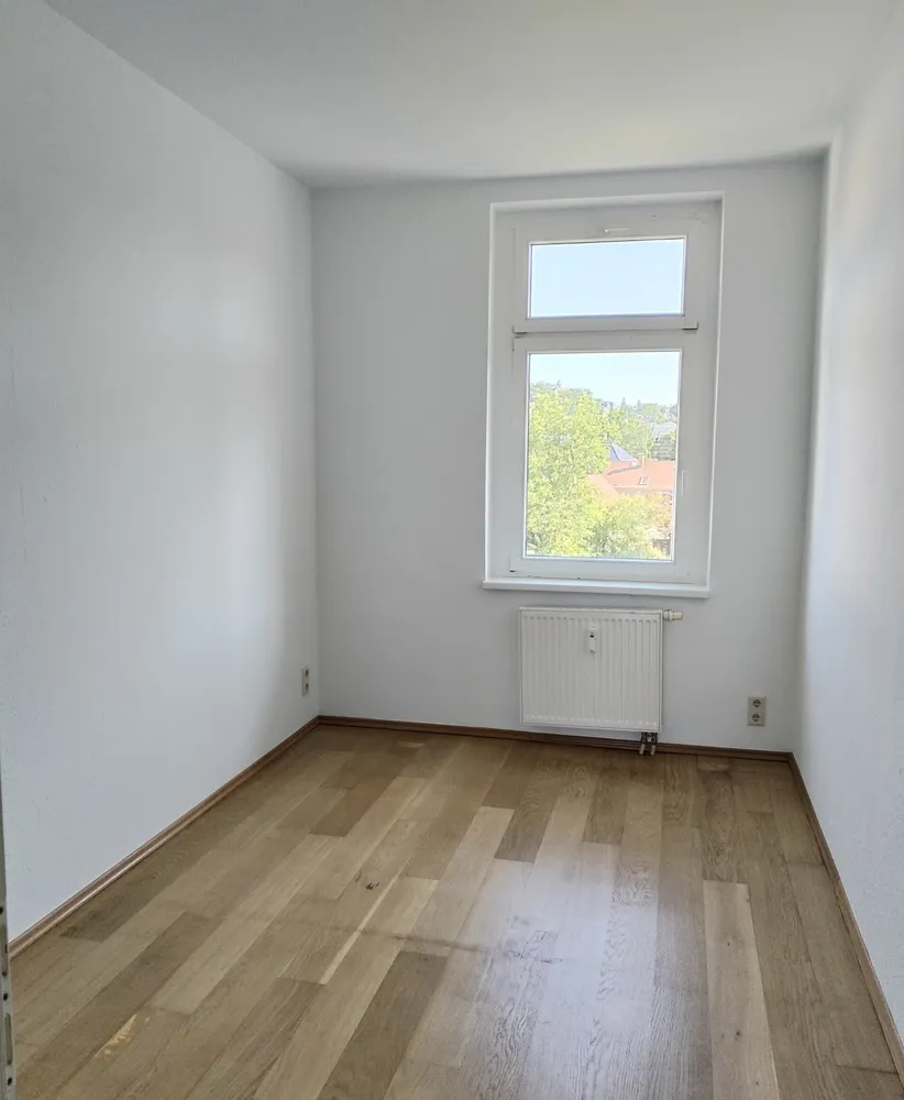 5 room apartment with 114 m² in Radebeul – Photo 3