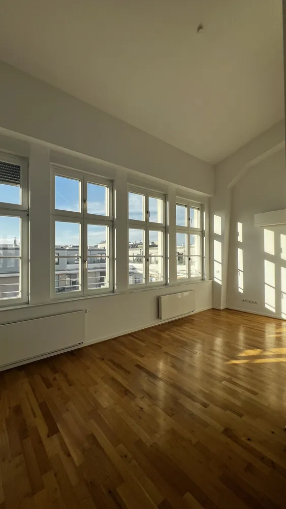 4 Zimmer Wohnung mit 150 m² in Berlin – Bild 3