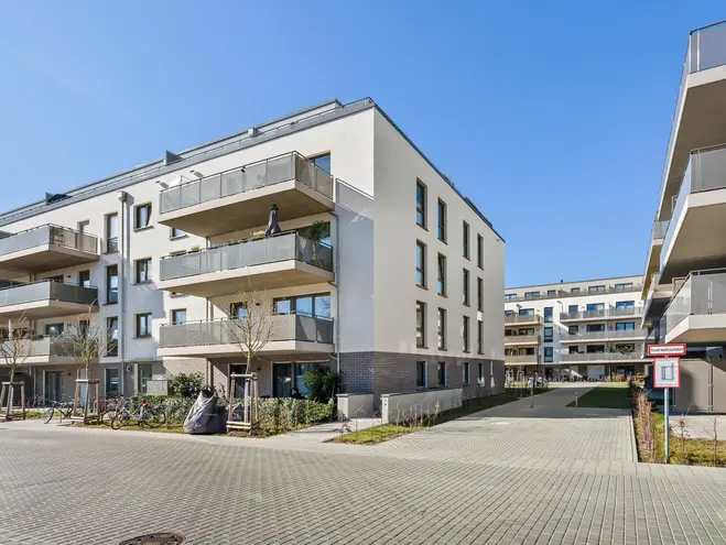2 Zimmer Wohnung mit 76 m² in Berlin – Bild 9