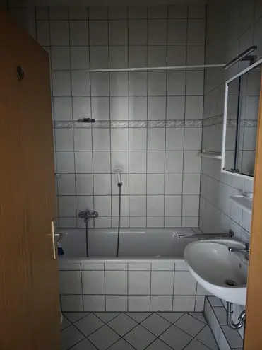 2 Zimmer Wohnung mit 57 m² in Halle (Saale) – Bild 5