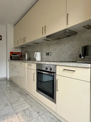 4 Zimmer Wohnung mit 129 m² in Düsseldorf – Bild 8