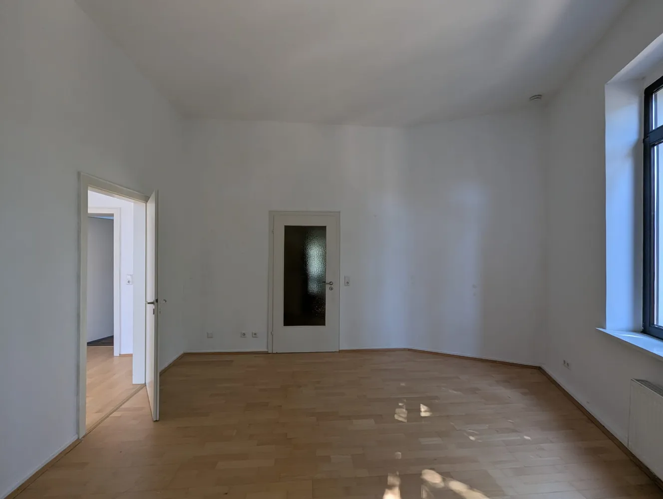 2 Zimmer Wohnung mit 56 m² in Krefeld – Bild 6