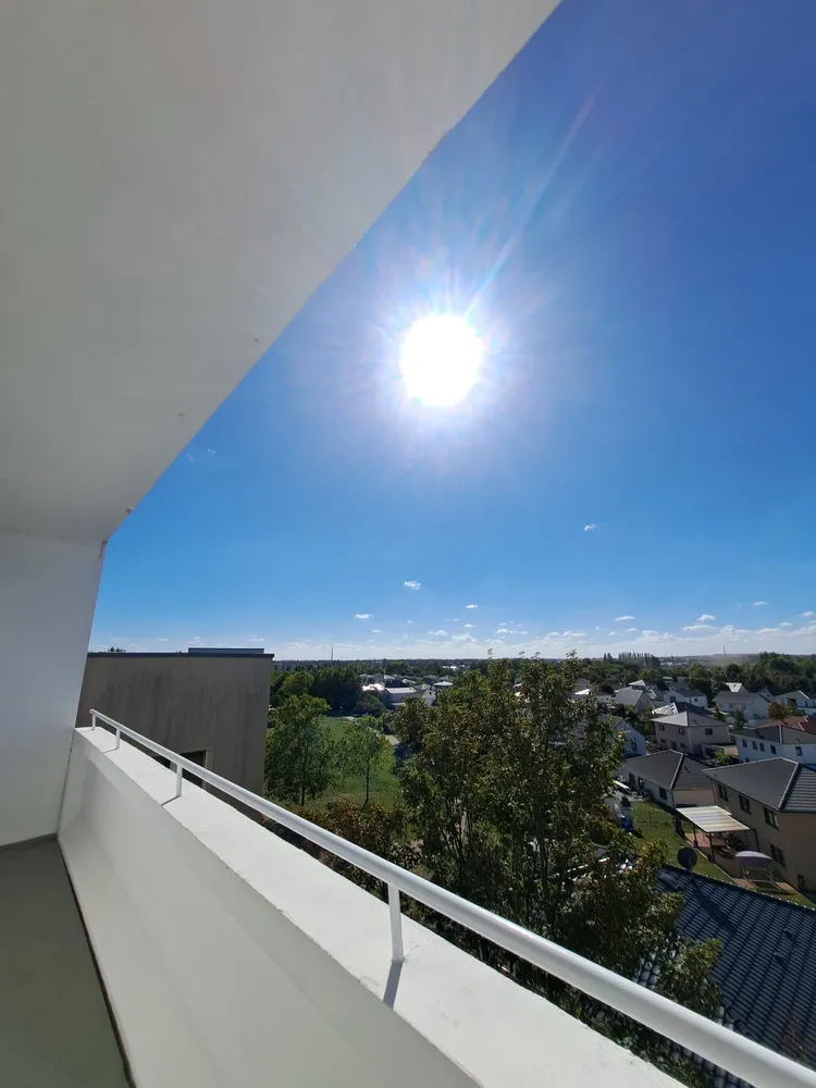 3 Zimmer Wohnung mit 69 m² in Magdeburg – Bild 1