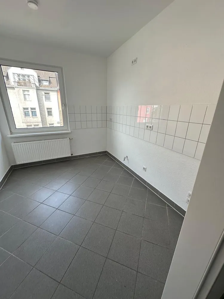 2 room apartment with 52 m² in Düsseldorf – Photo 2