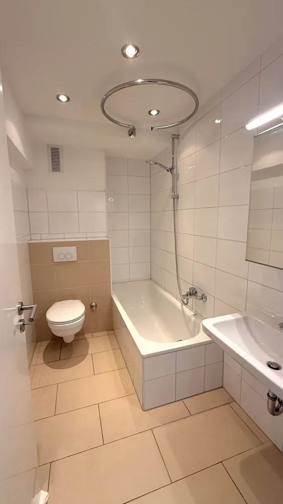 2 Zimmer Wohnung mit 62 m² in Düsseldorf – Bild 1