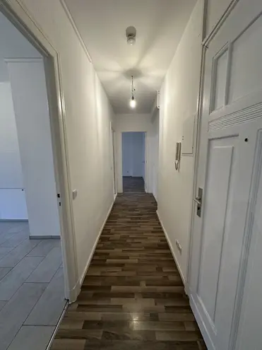 2 Zimmer Wohnung mit 72 m² in Berlin – Bild 1