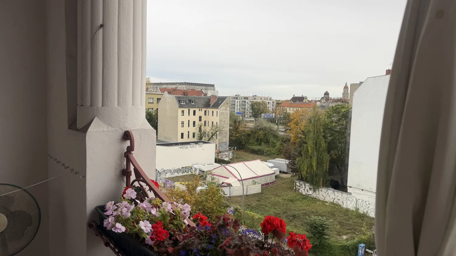 2 Zimmer Wohnung mit 89 m² in Berlin – Bild 12