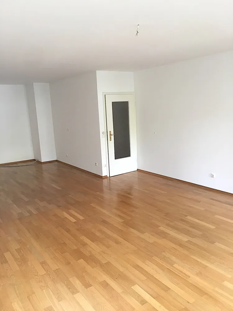 4 Zimmer Wohnung mit 174 m² in München – Bild 9