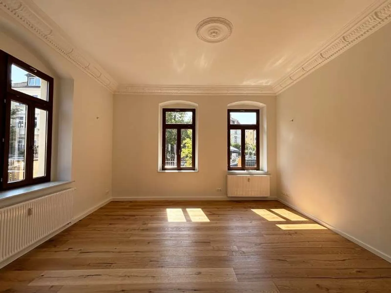 4 Zimmer Wohnung mit 128 m² in Dresden – Bild 9