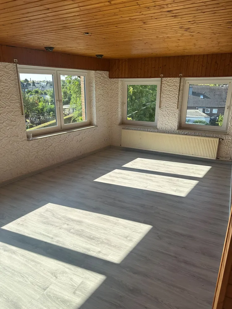 4 Zimmer Wohnung mit 117 m² in Mönchengladbach – Bild 1