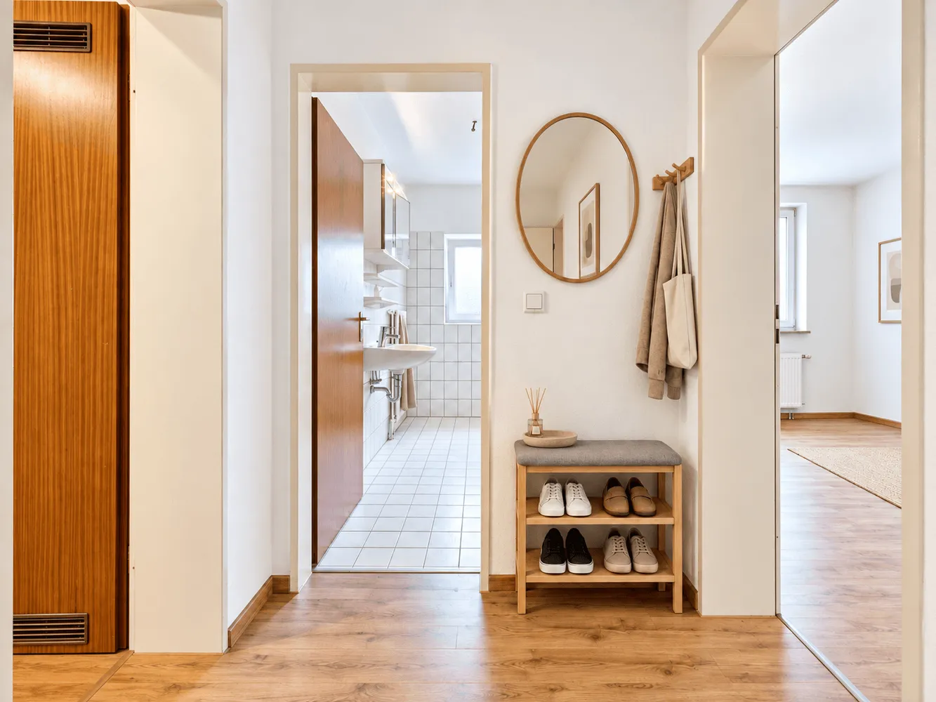 2 Zimmer Wohnung mit 75 m² in Bremerhaven – Bild 5